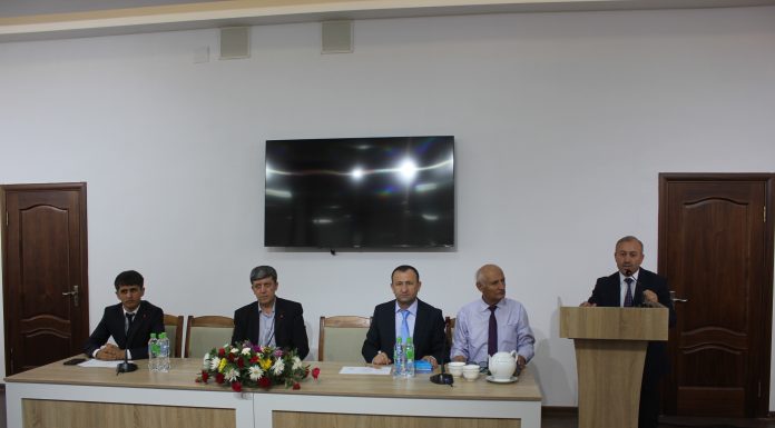 БУЗУРГДОШТИ МАВЛОНО