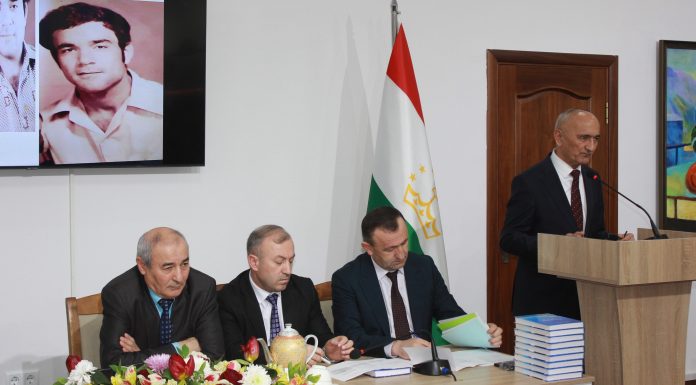 ЁДЕ АЗ УСТОДИ СОҲИБМАКТАБ