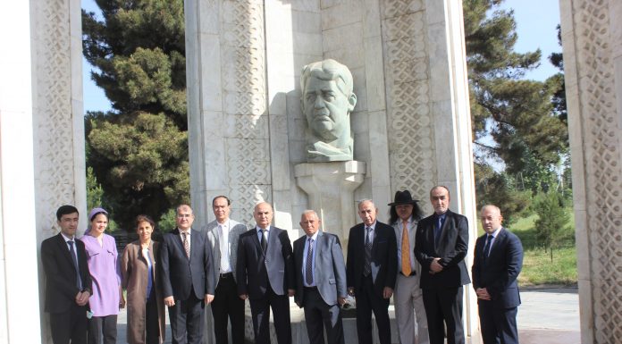 ТУРСУНЗОДАХОНӢ