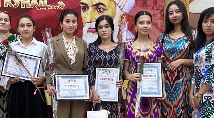 ПАРИНАМОҲ НАЗИРОВА ҒОЛИБИ ШОҲҶОИЗАИ ОЗМУНИ «ҲАР ОН КАС КИ ШОҲНОМАХОНӢ КУНАД…»