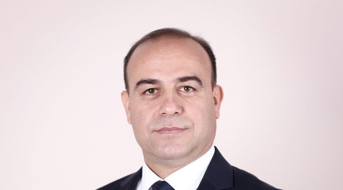 МУАЛЛИМӢ ИШҚ АСТ