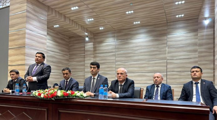 ҲАМКОРӢ БО СОХТОРҲОИ ҲИФЗИ ҲУҚУҚ