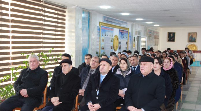 Тамошои дастаҷамъонаи пахши мустақими Паёми Асосгузори сулҳу ваҳдати миллӣ-Пешвои миллат, Президенти Ҷумҳурии Тоҷикистон муҳтарам Эмомалӣ Раҳмон дар факултети филология