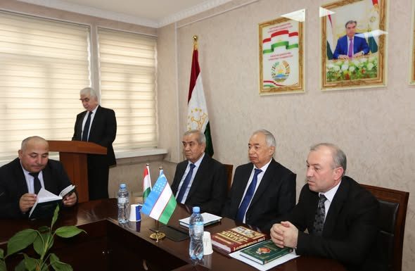 РӮНАМОИИ КИТОБИ ИЛМӢ-АДАБӢ БАХШИДА БА МЕРОСИ МУШТАРАКИ ФОРСӢ-ТОҶИКӢ